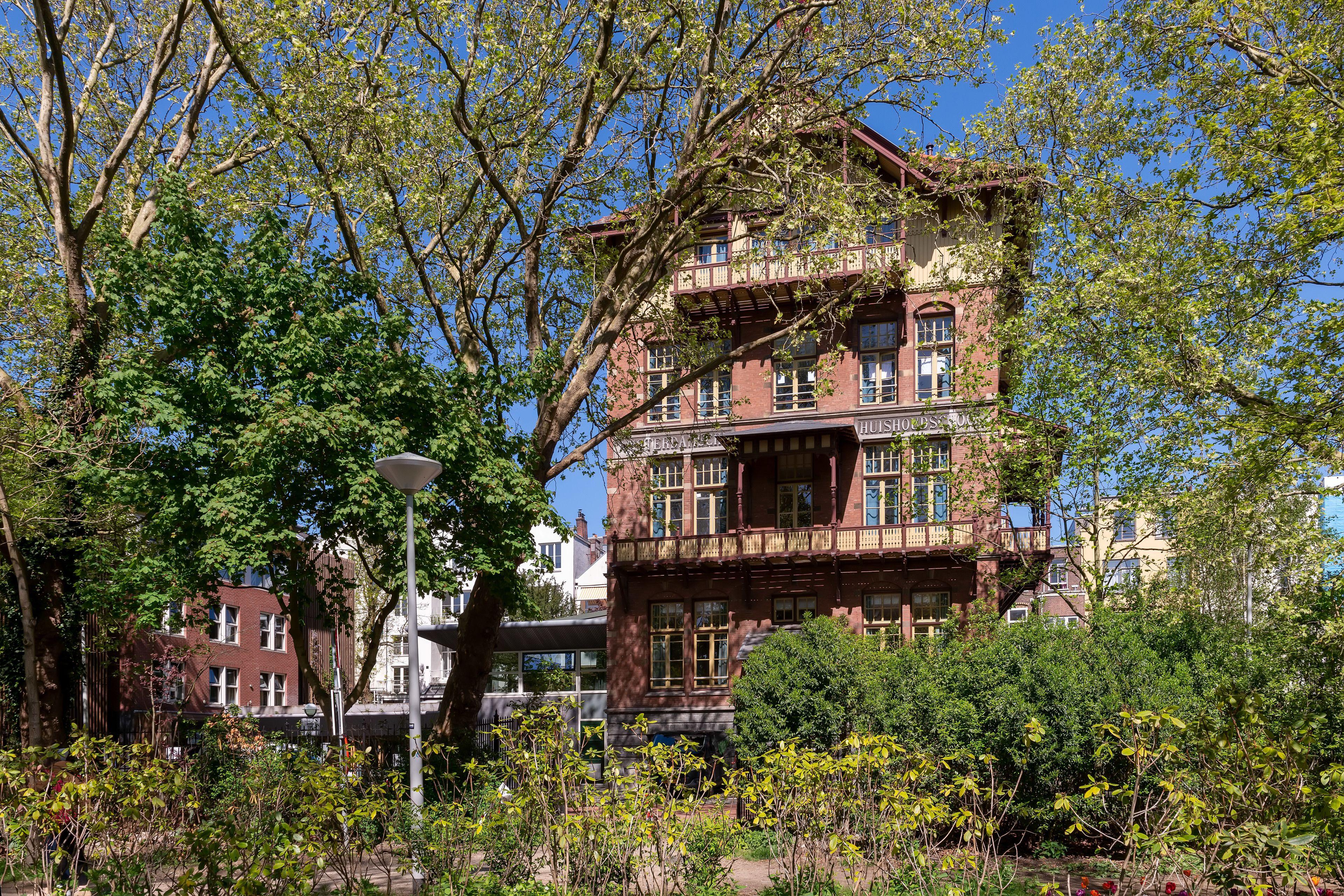 4 Zentrale Amsterdam-Hotels nahe dem Schifffahrtsmuseum