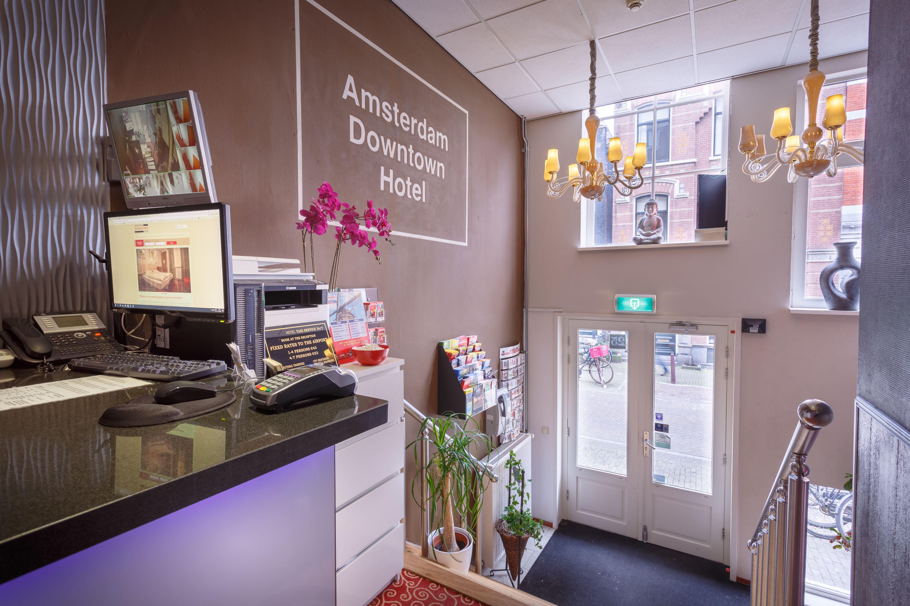 8 Budget-Hotels nahe Magere Brug für clevere Amsterdam-Besucher